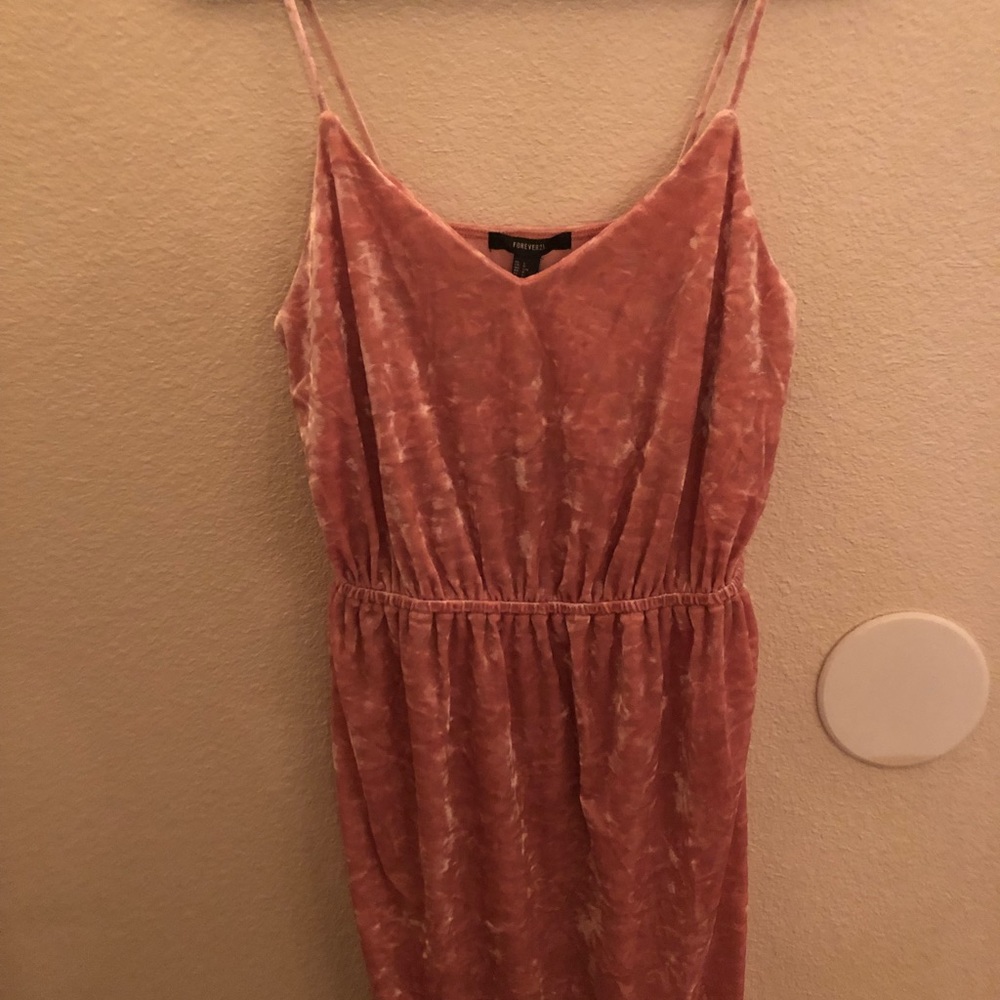 Light pink velvet dress